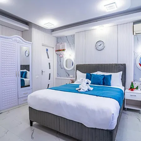 Iancu Jianu Premium Studio2 * Bükreş